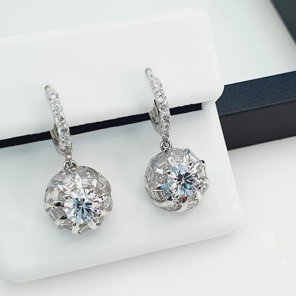"925 Sterling Silver Cubic Zirconia Earrings, UU1P6A6111 - Picture 3 of 11